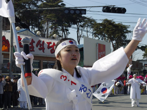 재현극에서 유관순역을 연기한 이미혜양 